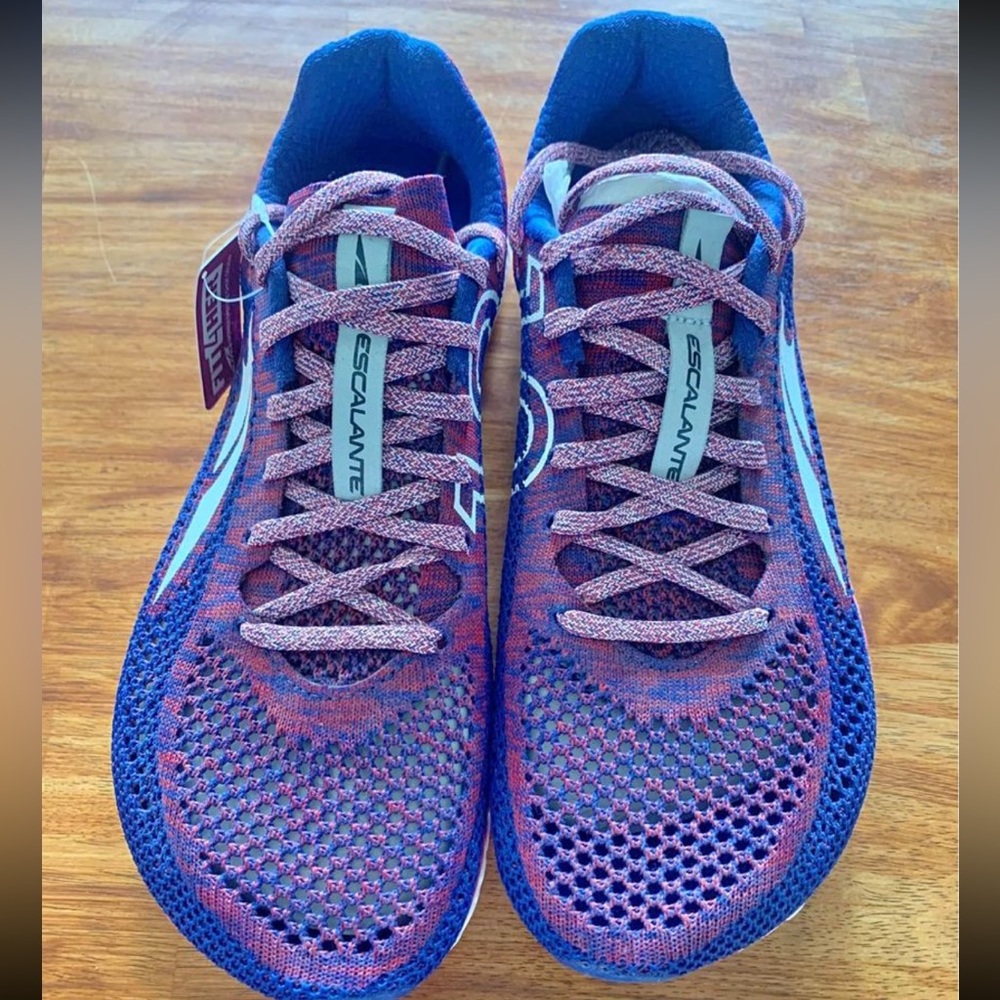 Altra escalante London special edition